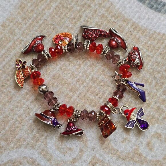 Red Hat, Purple Heels, and ANGEL Charm Bracelet - Danbury Mint - Vintage 70s - Picture 1 of 8
